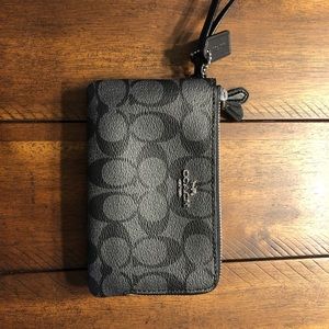 Coach Double Corner Wristlet